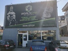 Receptioneri pentru World Gym Academy